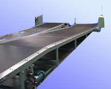 Dynapace: Heavy Duty Flat Belt Transfer Conveyor